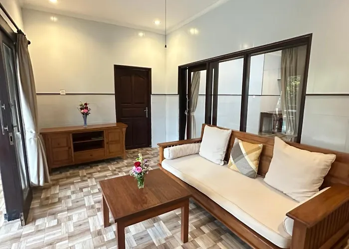 Arwanda House *